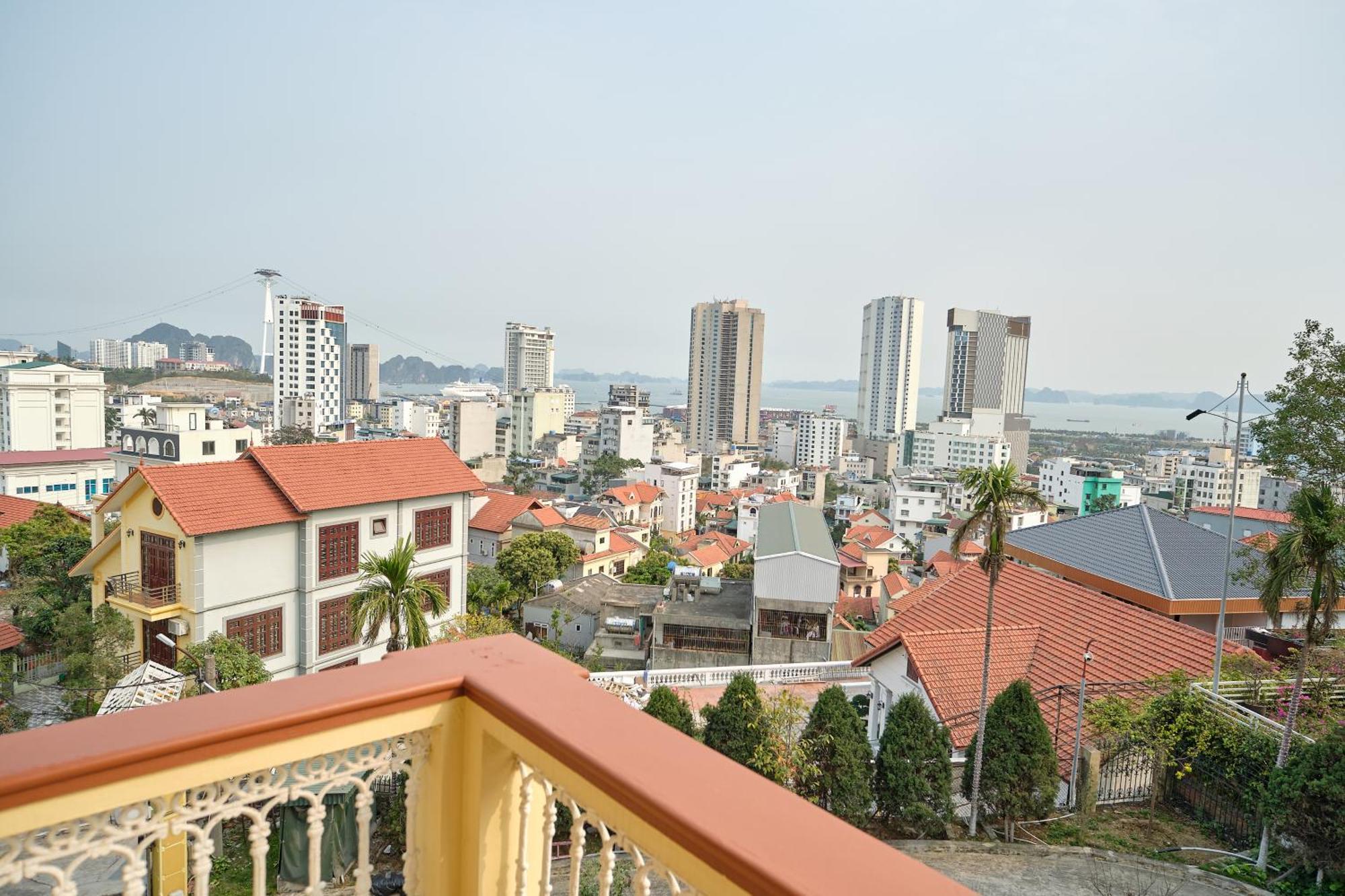Kim'S Family Hotel Ha Long Exterior foto